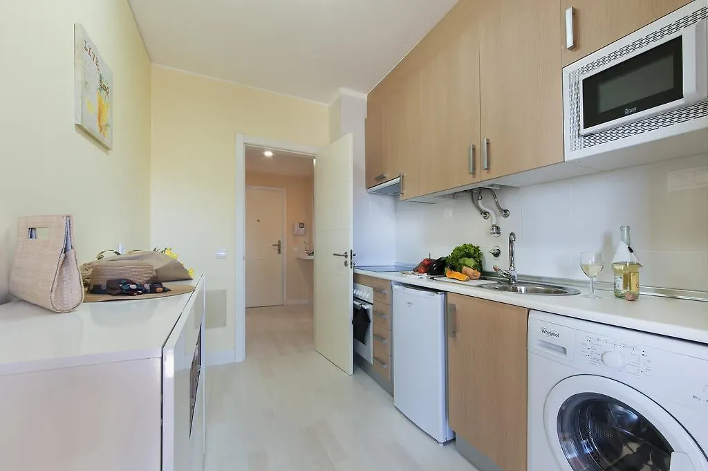 Rocha Blue Sea Apartment Portimao